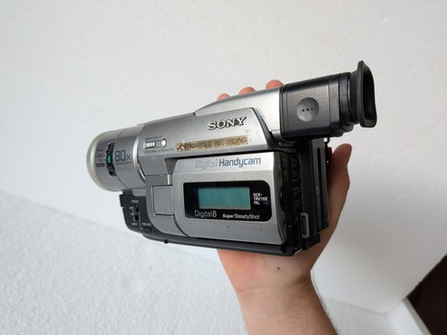 Sony dcr trv110e hi8 - dcr-trv110e, digital8