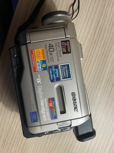 Sony dcr trv10e - sony, mini