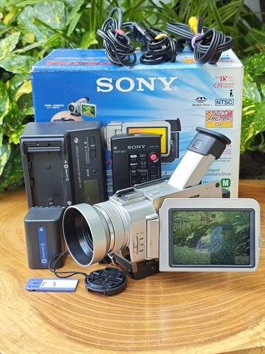 143025 sony dcr - sony, dcr-trv20